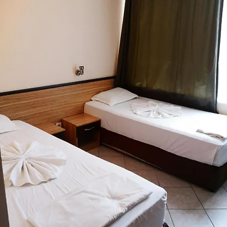 Varly Bryag Hotell